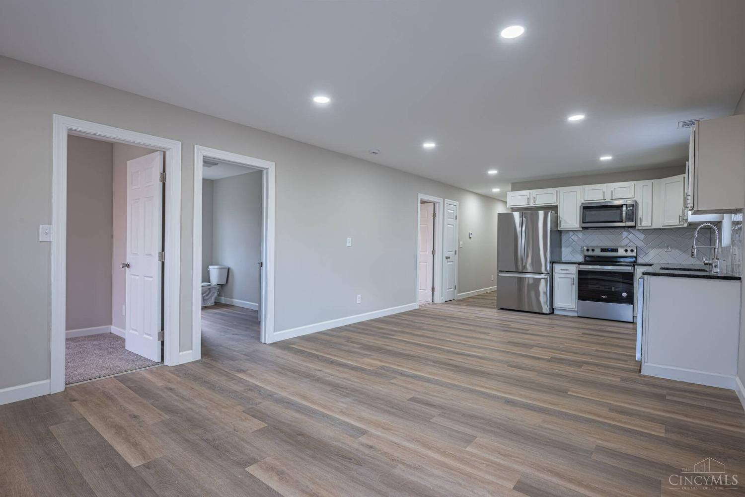 6605 Aljen Road Middletown, OH 45042 - Photo 5 of 21 Gallery Image 5