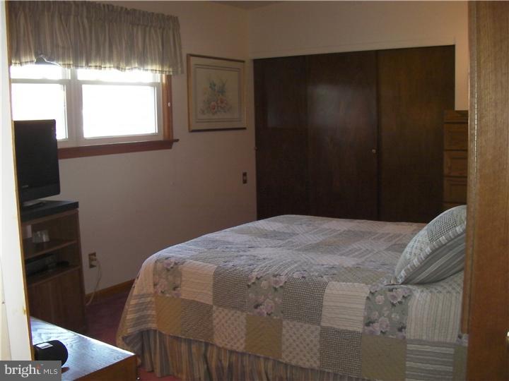 433 Haywood Road Ambler, PA 19002 - Photo 9 of 16 Gallery Image 9