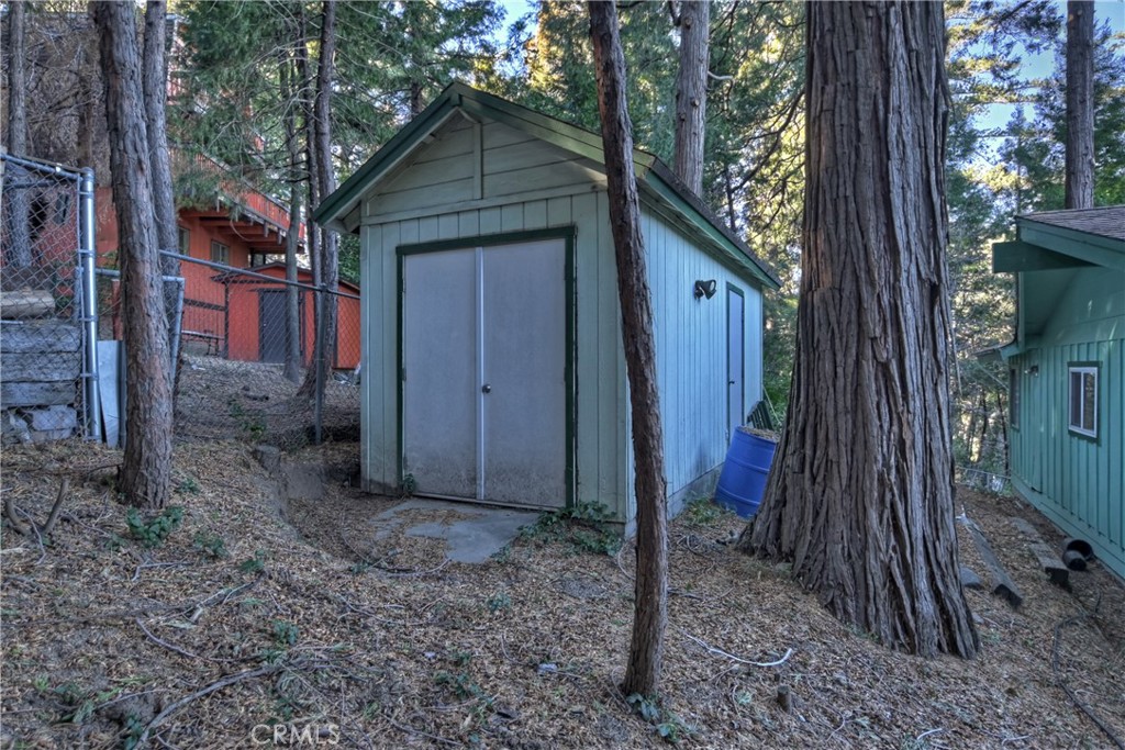 778 Deer Trail Crestline, CA 92325 - Photo 42 of 54