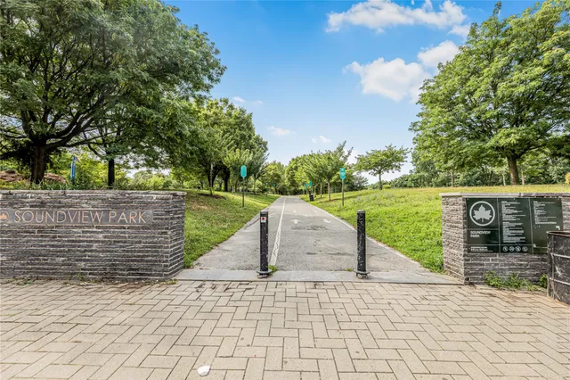 $375,000 | 825 Morrison Avenue, Unit 19C | Soundview