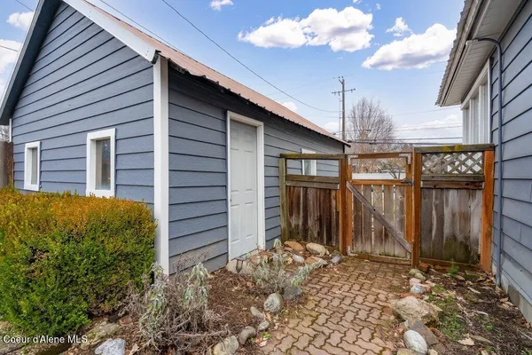 $1,049,000 | 1027 East Indiana Avenue, Coeur D'Alene, ID 83814