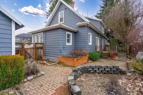 $1,049,000 | 1027 East Indiana Avenue, Coeur D'Alene, ID 83814