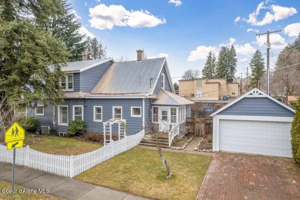 $1,049,000 | 1027 East Indiana Avenue, Coeur D'Alene, ID 83814