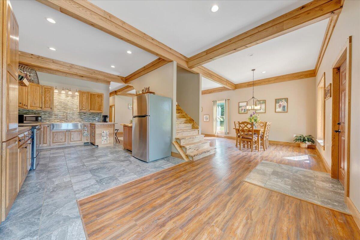 6966 Lobelia Road Hillsboro, WV 24946 - Photo 8 of 61 Gallery Image 8