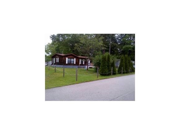 69 Royal Crst Park Rochester, NH 03867 - Photo 1 of 1 Gallery Image 1