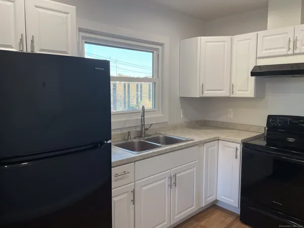 $2,200 | 155 Bouton Street, Unit FRONT, Norwalk, CT 06854