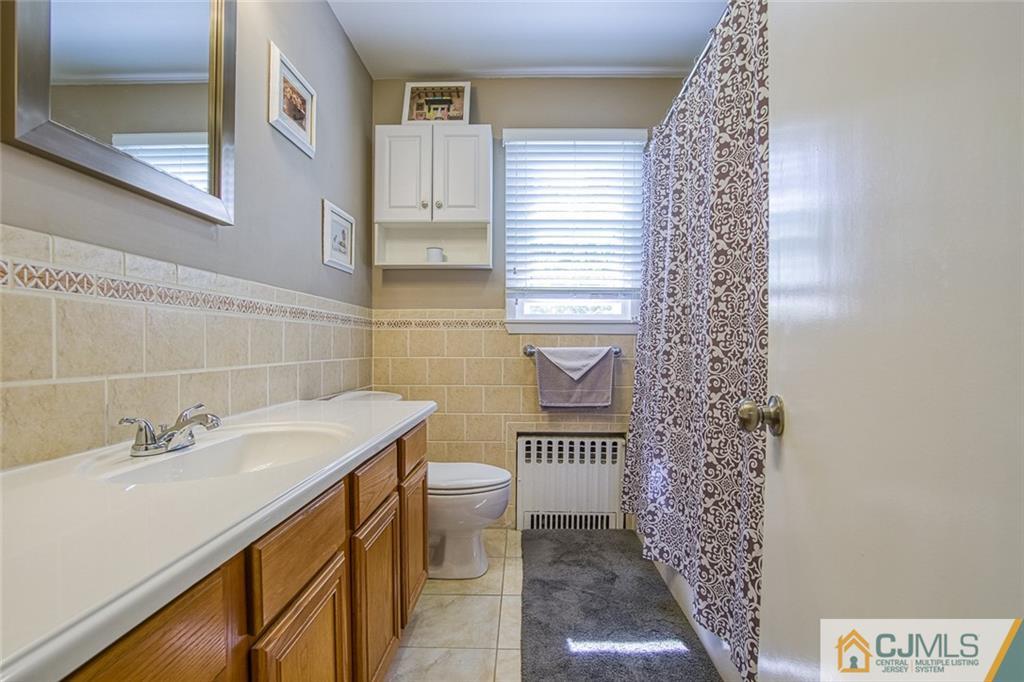 376 Old Stage Road East Brunswick, NJ 08816 - Photo 43 of 53 Gallery Image 43