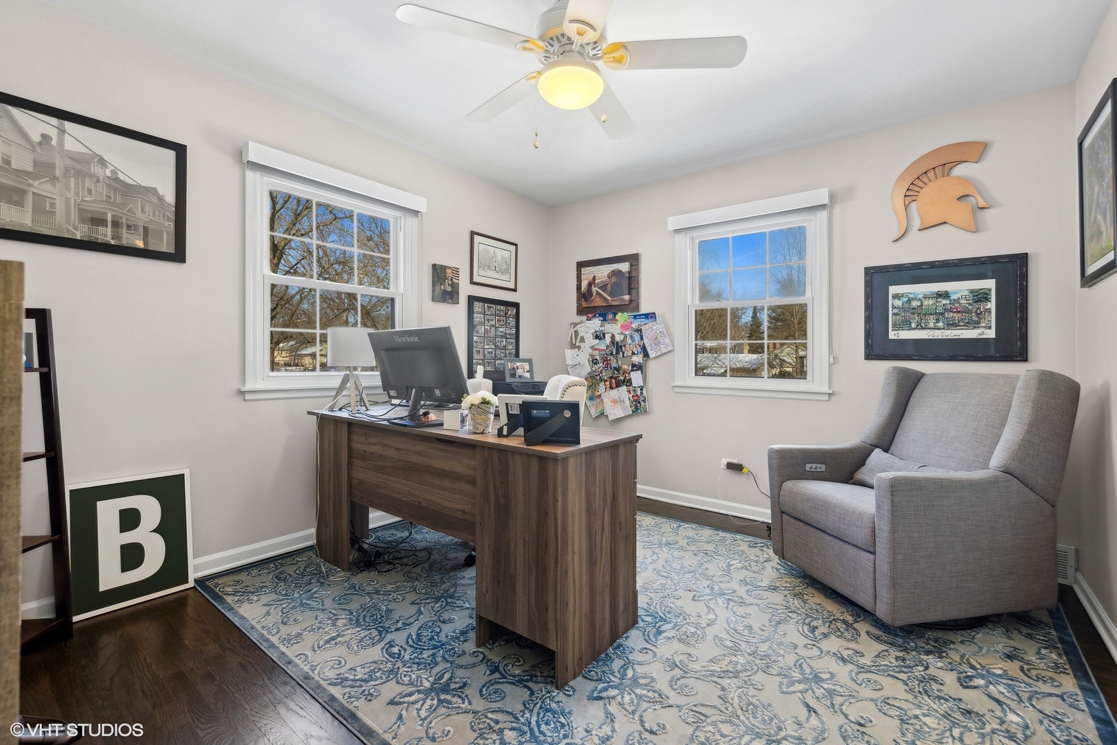 41 Swift Lane Naperville, IL 60565 - Photo 16 of 25 a living room with furniture and a window