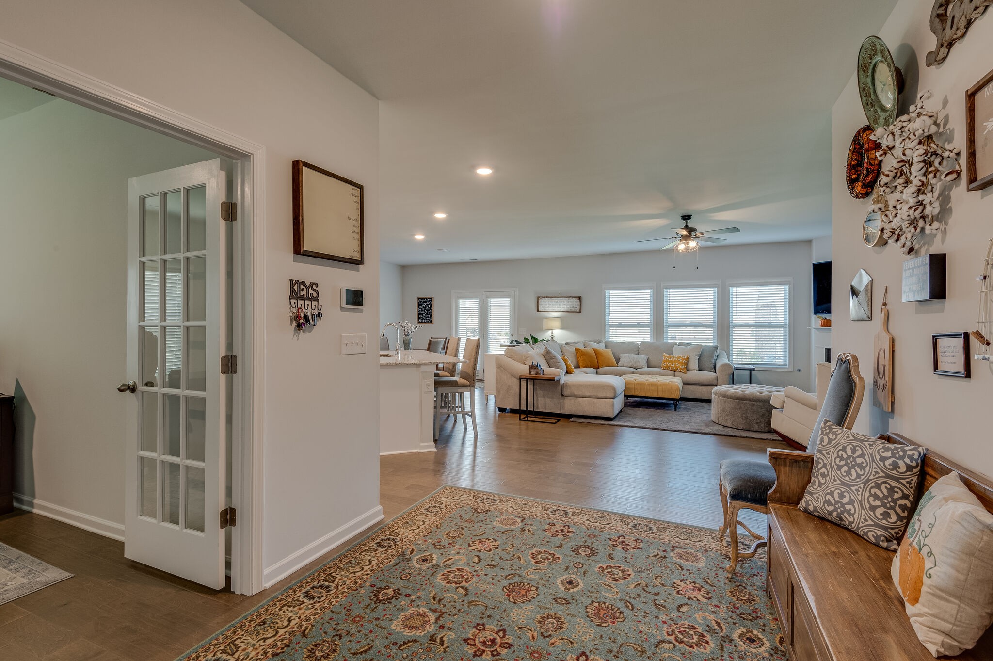 9003 Lockeland Drive Spring Hill, TN 37174 - Photo 3 of 16 a living room with furniture and a couch