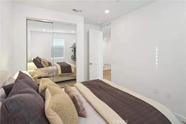 $998,000 | 2352 Channel Drive, Unit 101, Ventura, CA 93003