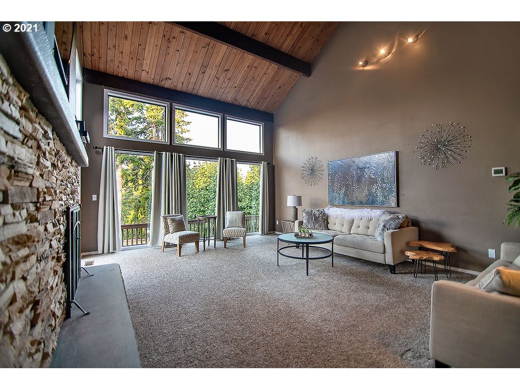 265 Curtis Hill Road Chehalis, WA 98532 - Photo 3 of 32 a living room with furniture and large windows
