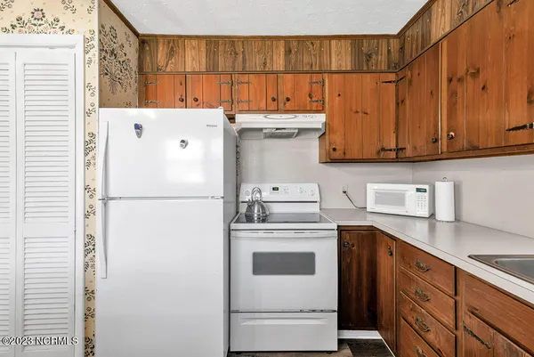 $1,500 | 3 Princeton Drive, Jacksonville, NC 28546