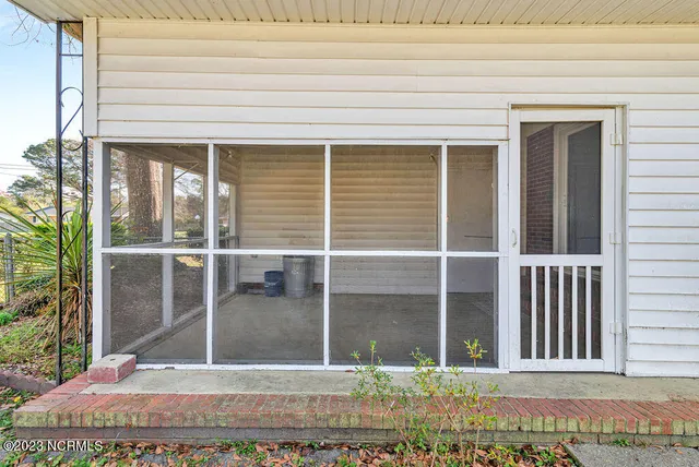 $1,500 | 3 Princeton Drive, Jacksonville, NC 28546