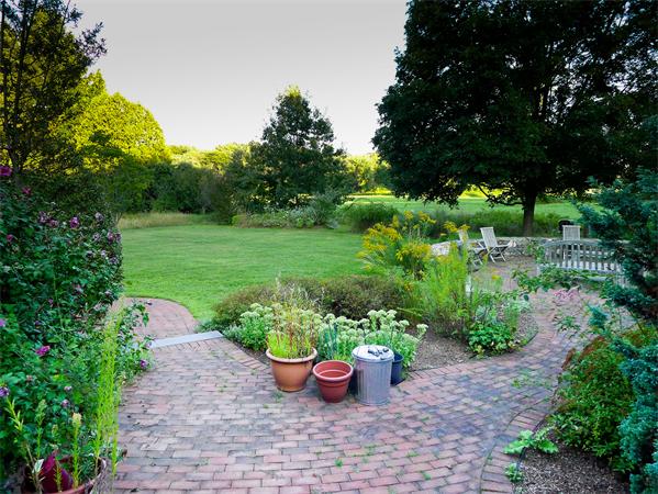 8 Erwin Road Wayland, MA 01778 - Photo 11 of 20 Gallery Image 11