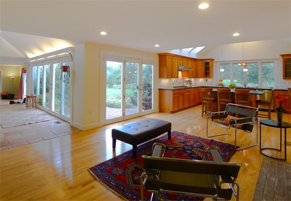 8 Erwin Road Wayland, MA 01778 - Photo 5 of 20 Gallery Image 5