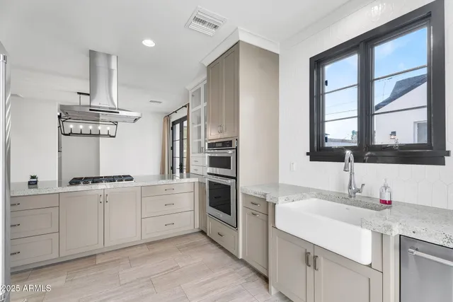 $9,950 | 4901 East Amelia Avenue, Phoenix, AZ 85018