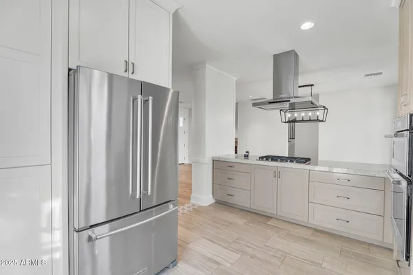 $8,900 | 4901 East Amelia Avenue, Phoenix, AZ 85018