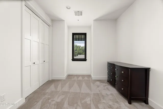 $9,950 | 4901 East Amelia Avenue, Phoenix, AZ 85018