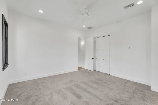 $9,950 | 4901 East Amelia Avenue, Phoenix, AZ 85018