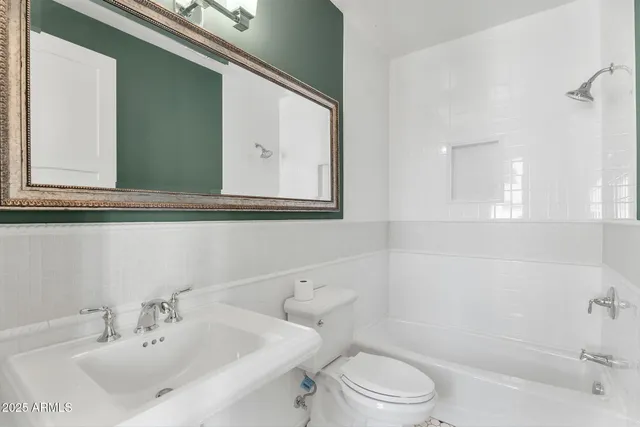 $9,950 | 4901 East Amelia Avenue, Phoenix, AZ 85018