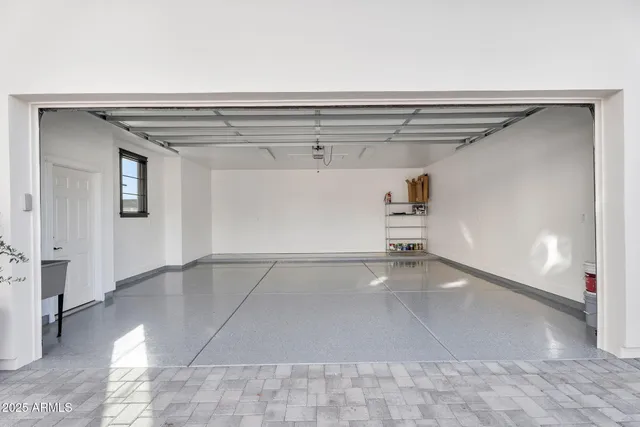 $9,950 | 4901 East Amelia Avenue, Phoenix, AZ 85018