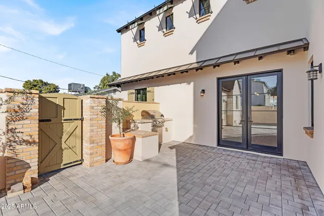 $9,950 | 4901 East Amelia Avenue, Phoenix, AZ 85018