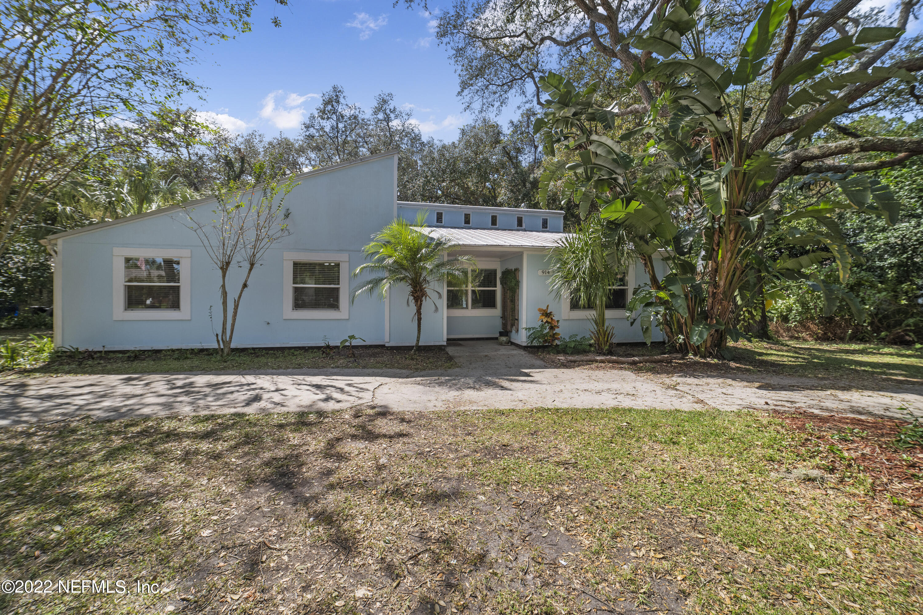 914 Prince Road St. Augustine, FL 32086 - Photo 2 of 26 a view of a house with a yard