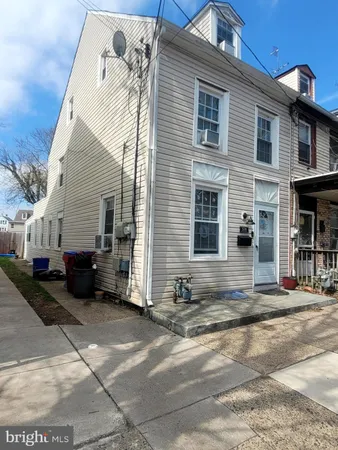 $339,999 | 574 Bath Street, Bristol, PA 19007