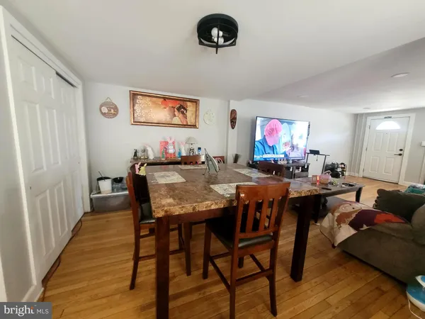 $339,999 | 574 Bath Street, Bristol, PA 19007