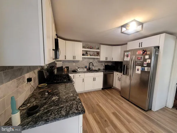 $339,999 | 574 Bath Street, Bristol, PA 19007