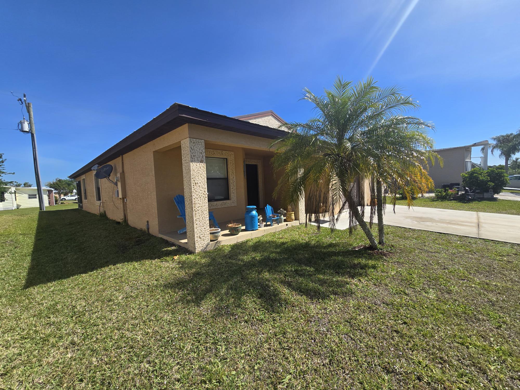 39 Ipanema Way Fort Pierce, FL 34951 - Photo 3 of 15 20250326_111847