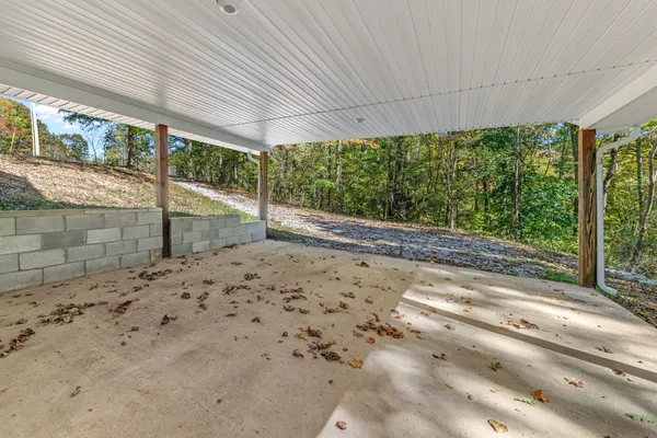 $350,000 | 8240 Charlie Brown Road, Centerville, TN 37033