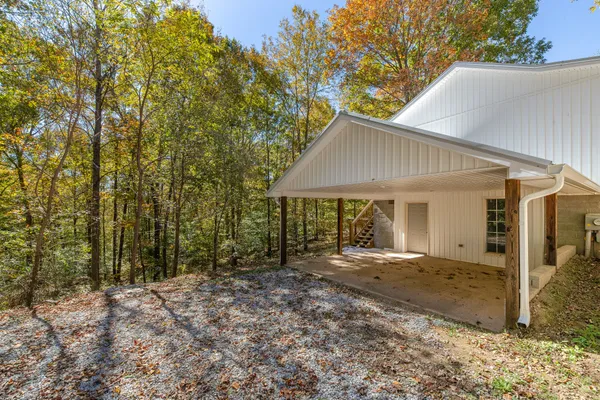 $350,000 | 8240 Charlie Brown Road, Centerville, TN 37033