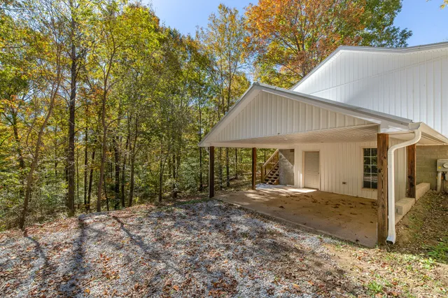 $350,000 | 8240 Charlie Brown Road, Centerville, TN 37033