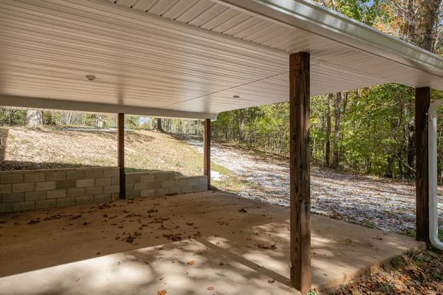 $350,000 | 8240 Charlie Brown Road, Centerville, TN 37033