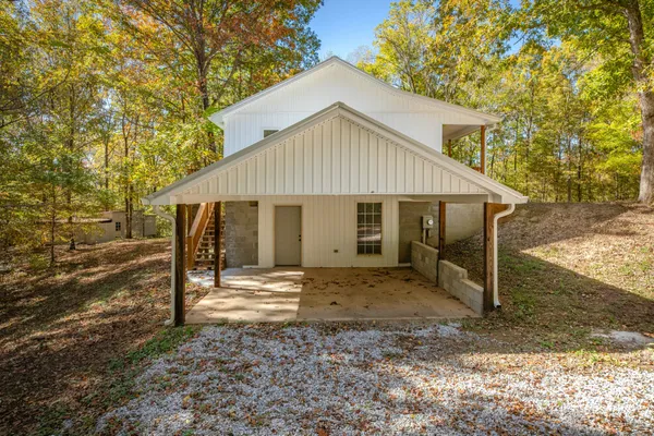 $350,000 | 8240 Charlie Brown Road, Centerville, TN 37033