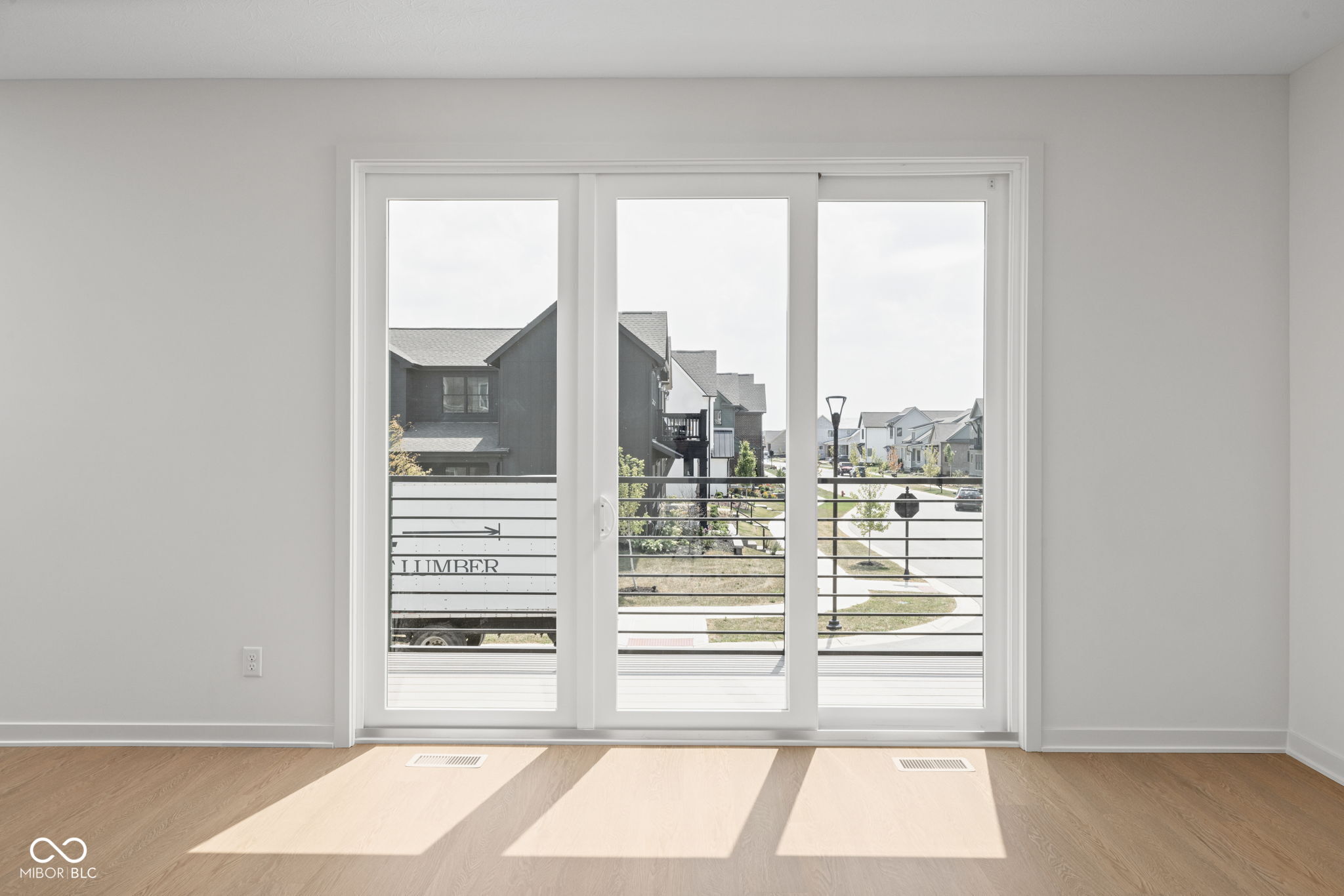 1471 Whistle Way Westfield, IN 46074 - Photo 5 of 26