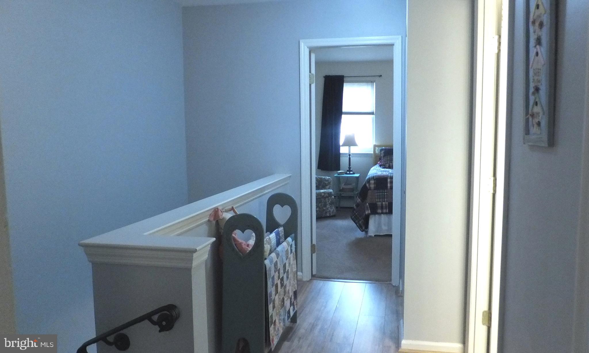 3504 Walnut Ridge Drive Pottstown, PA 19464 - Photo 12 of 18 open hallway (easier to move large furntiure)