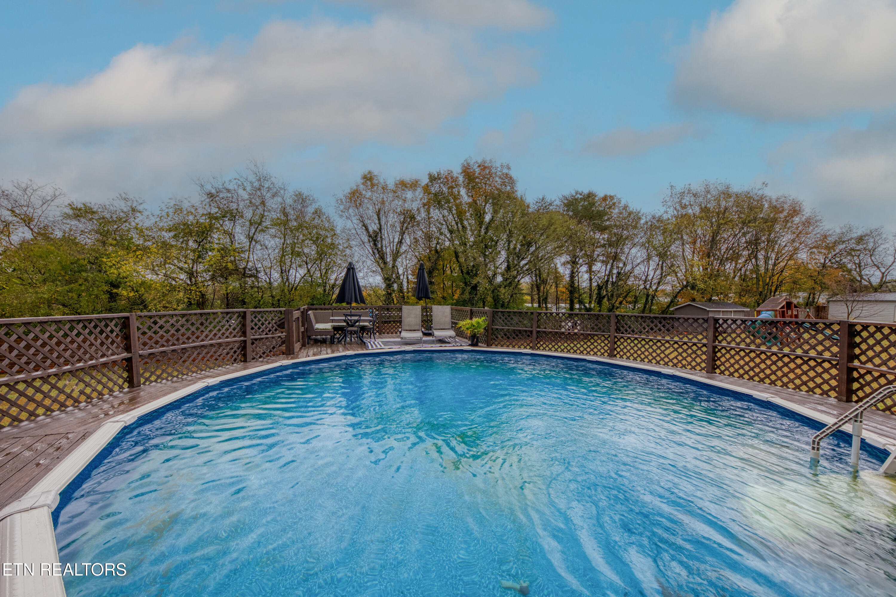 1735 Scott Road Louisville, TN 37777 - Photo 13 of 28 0H3A1683_26