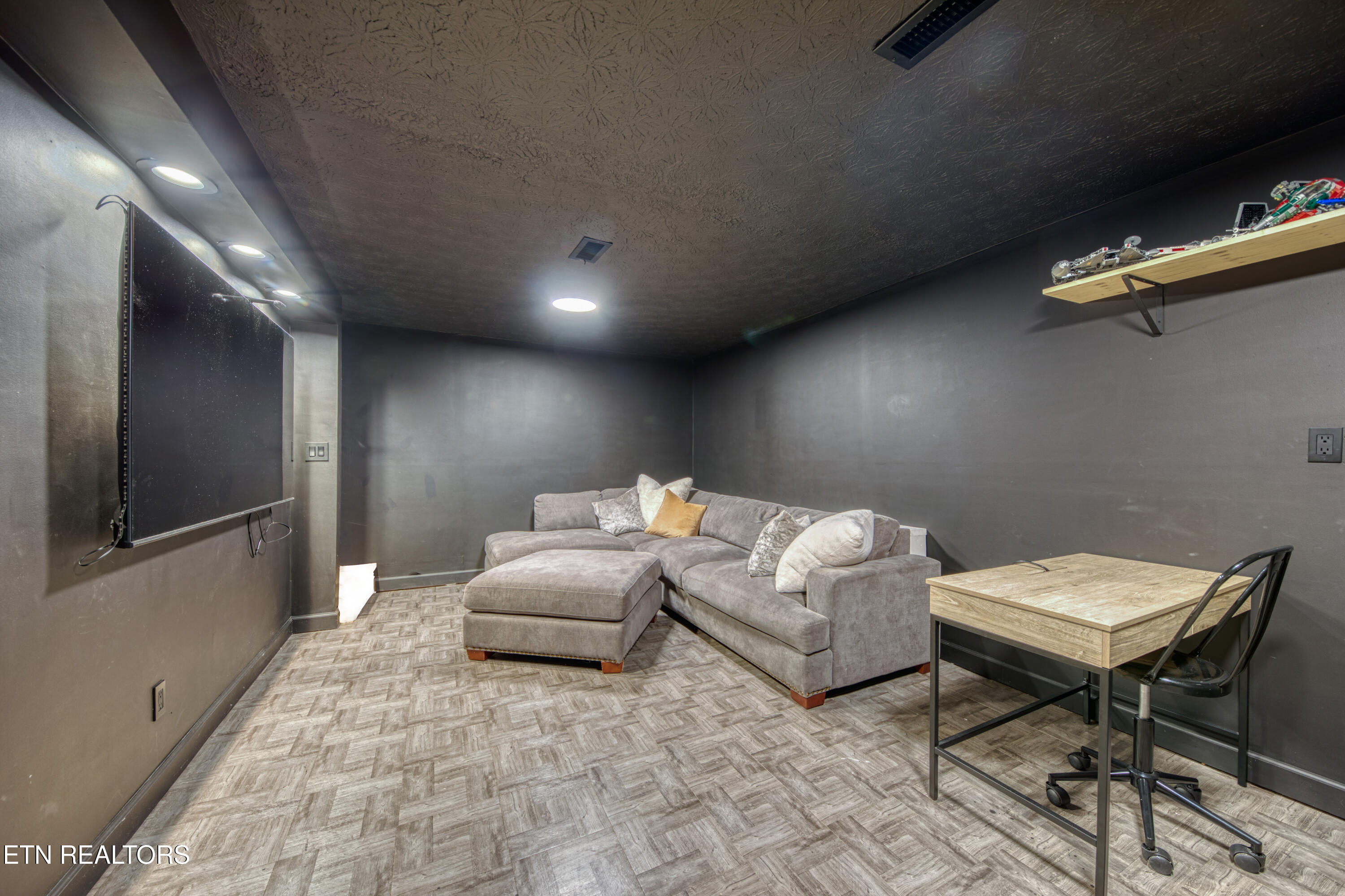 1735 Scott Road Louisville, TN 37777 - Photo 26 of 28 0H3A1637_12