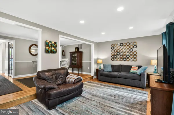 $608,900 | 10111 Chestnut Wood Lane, Burke, VA 22015