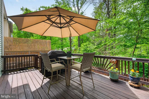 $608,900 | 10111 Chestnut Wood Lane, Burke, VA 22015