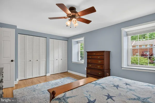 $608,900 | 10111 Chestnut Wood Lane, Burke, VA 22015