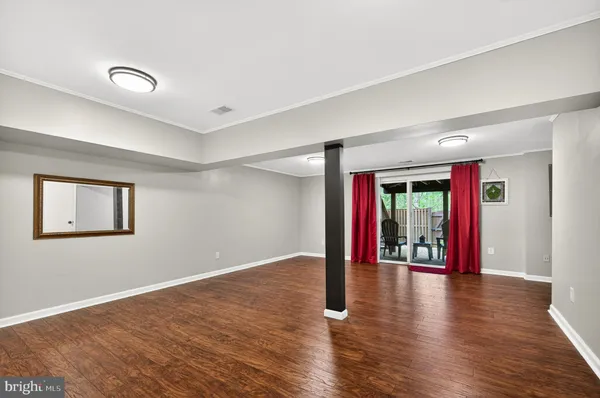 $608,900 | 10111 Chestnut Wood Lane, Burke, VA 22015