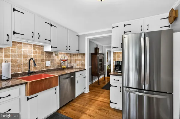 $608,900 | 10111 Chestnut Wood Lane, Burke, VA 22015