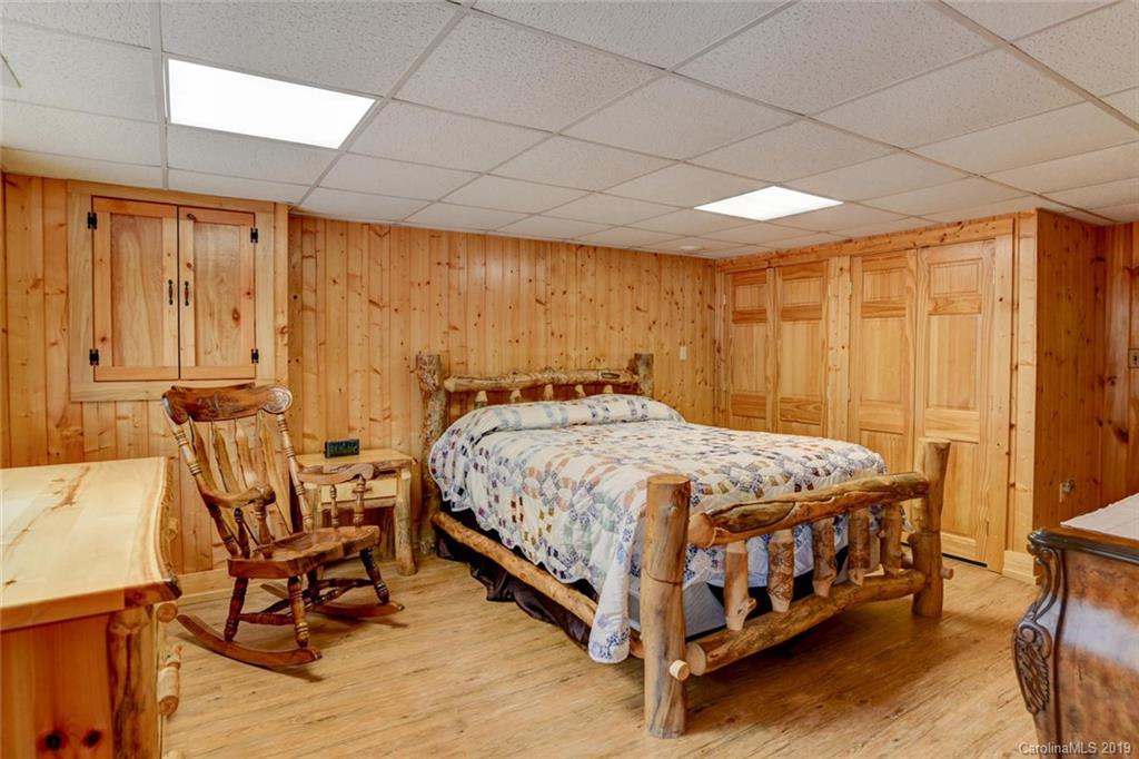 31 Cabin Cove Road Leicester, NC 28748 - Photo 20 of 37 Gallery Image 20