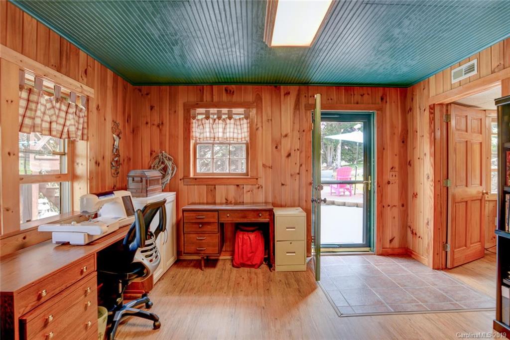 31 Cabin Cove Road Leicester, NC 28748 - Photo 23 of 37 Gallery Image 23