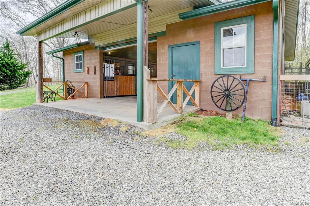 31 Cabin Cove Road Leicester, NC 28748 - Photo 29 of 37 Gallery Image 29
