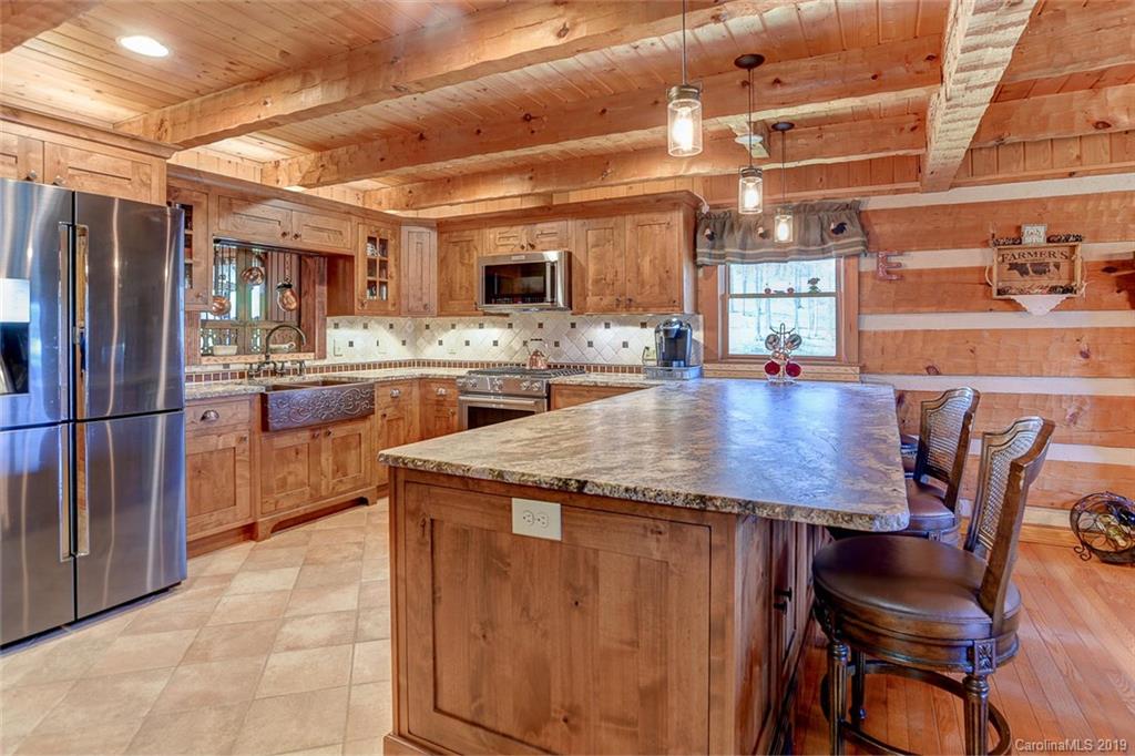 31 Cabin Cove Road Leicester, NC 28748 - Photo 8 of 37 Gallery Image 8