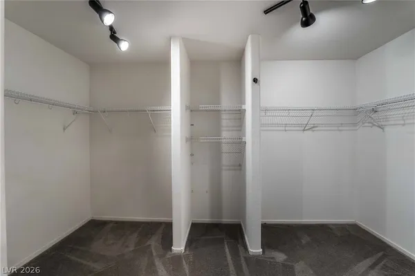 $2,400 | 5221 Coral Hills Street, North Las Vegas, NV 89081